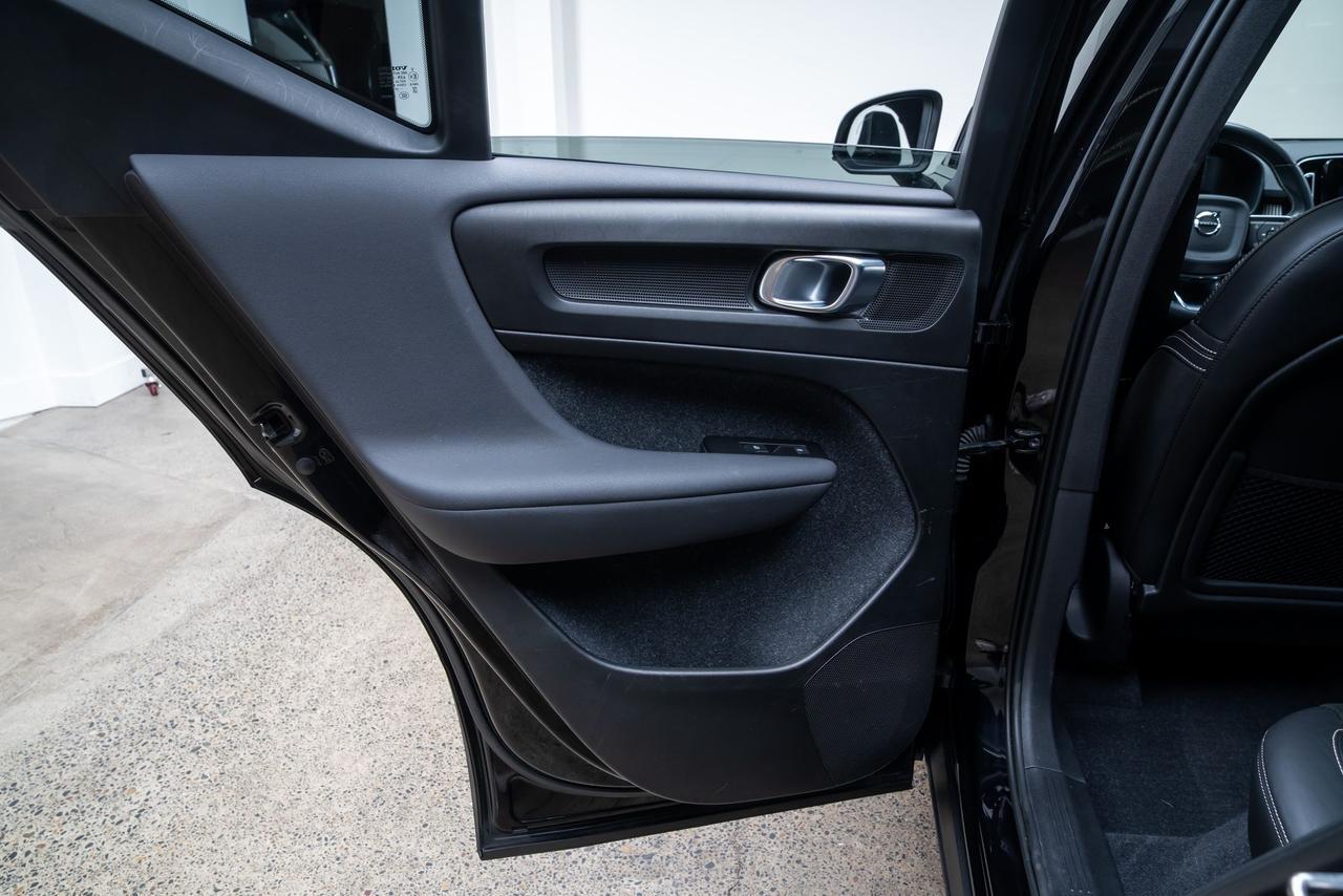 2021 Volvo XC40 R-Design Polestar Advanced Pkg 1 Owner Portland OR