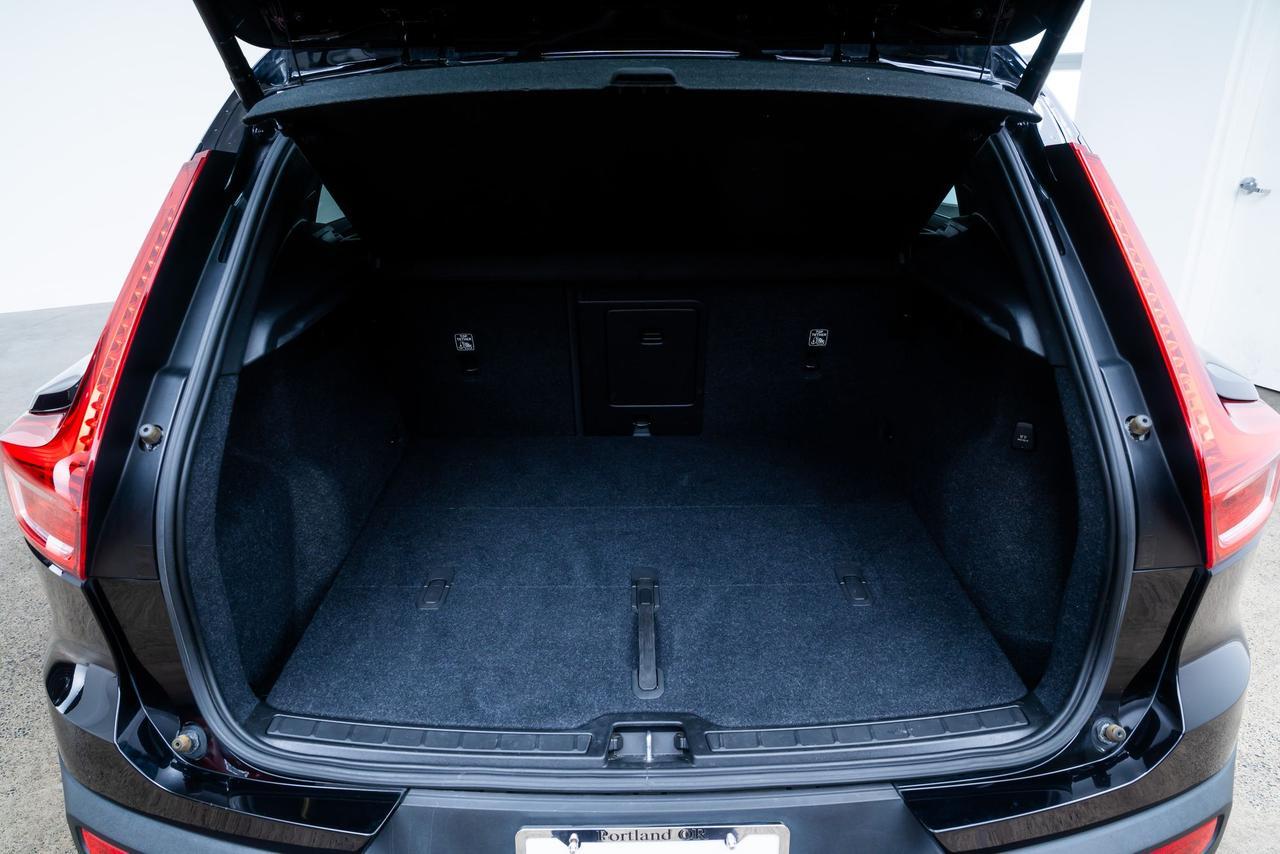 2021 Volvo XC40 R-Design Polestar Advanced Pkg 1 Owner Portland OR