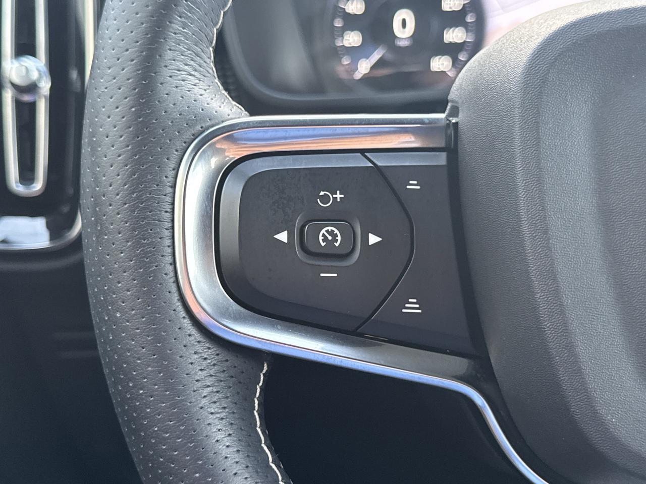 2021 Volvo XC40 R-Design San Antonio TX