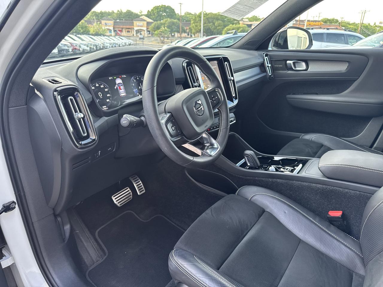 2021 Volvo XC40 R-Design San Antonio TX