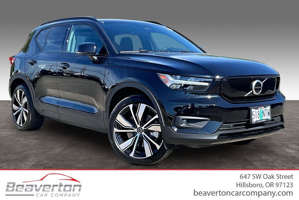 2021 Volvo XC40 Recharge Pure Electric P8