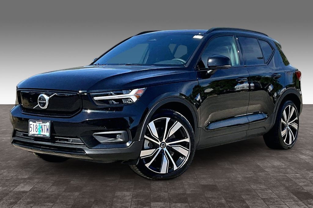 2021 Volvo XC40 Recharge Pure Electric P8 OR