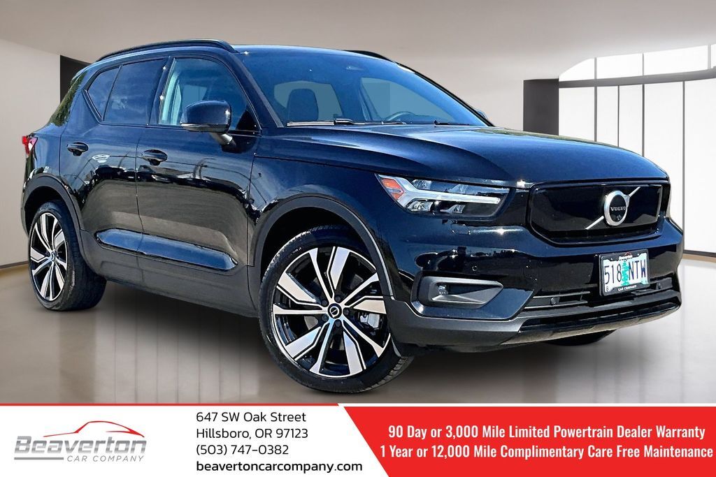 2021 Volvo XC40 Recharge Pure Electric P8