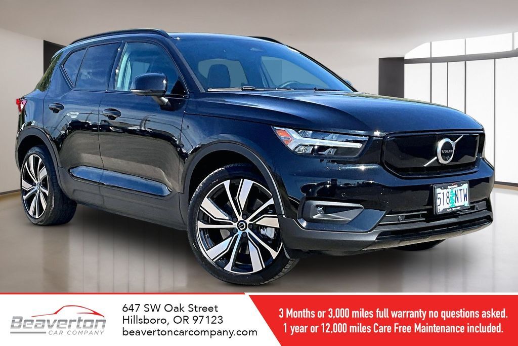 2021 Volvo XC40 Recharge Pure Electric P8