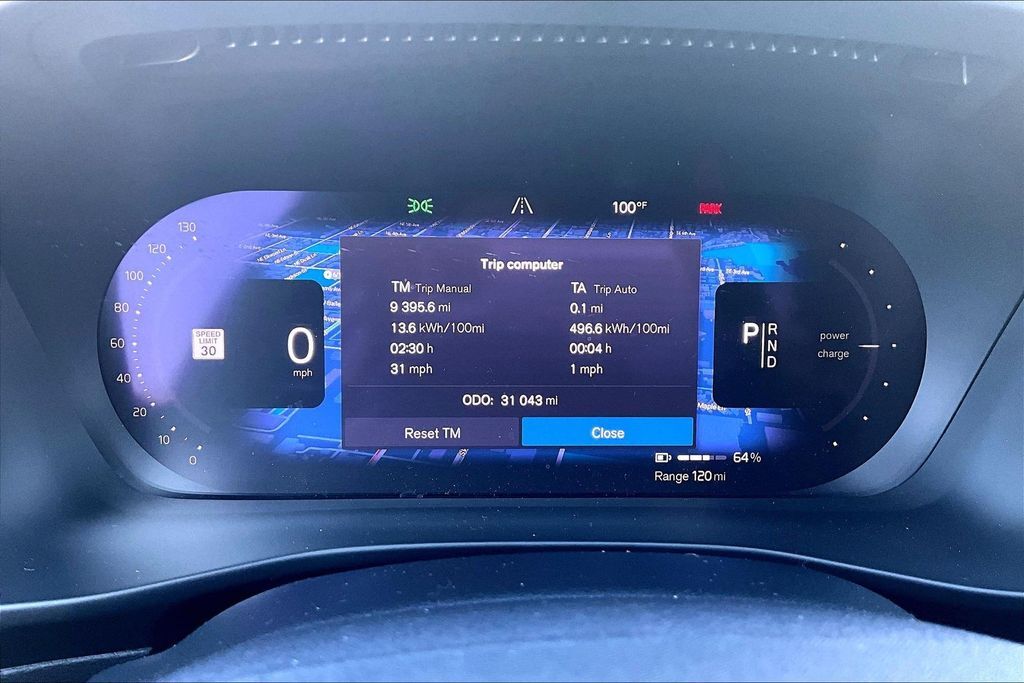2021 Volvo XC40 Recharge Pure Electric P8 OR