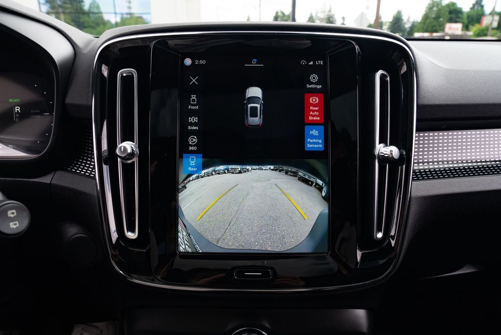2021 Volvo XC40 Recharge Pure Electric P8 Milwaukie OR