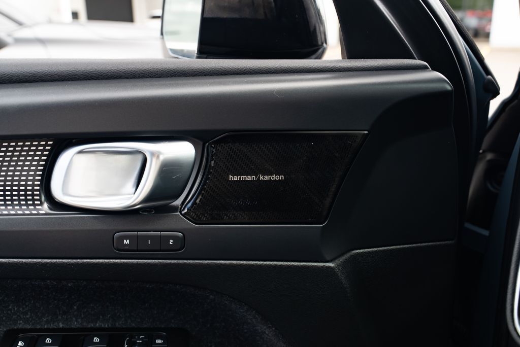 2021 Volvo XC40 Recharge Pure Electric P8 Milwaukie OR