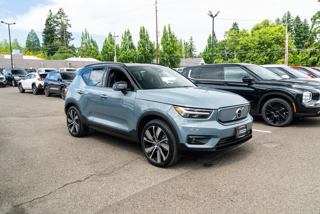 2021 Volvo XC40 Recharge Pure Electric P8 Milwaukie OR