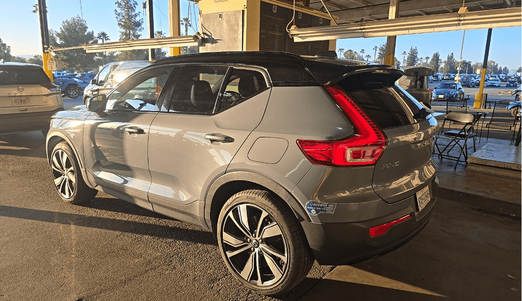 2021 Volvo XC40 Recharge Pure Electric P8 Milwaukie OR