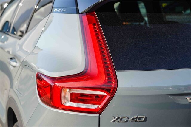 2021 Volvo XC40 Recharge Pure Electric P8 Huntington Beach CA