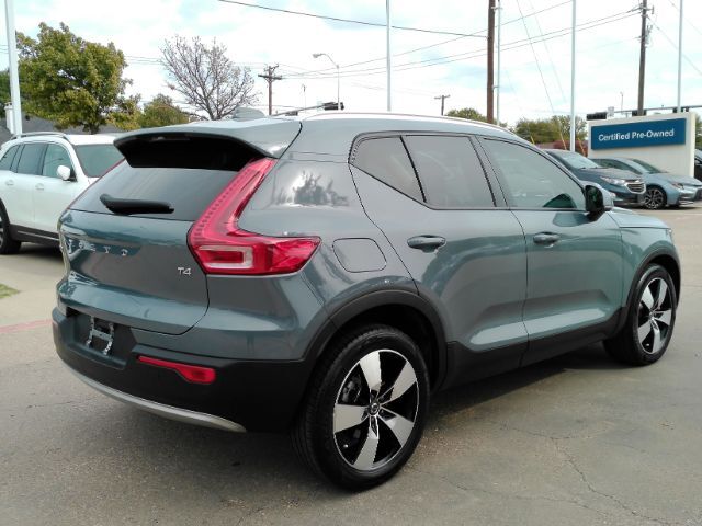 2021 Volvo XC40 T4 Momentum Plano TX