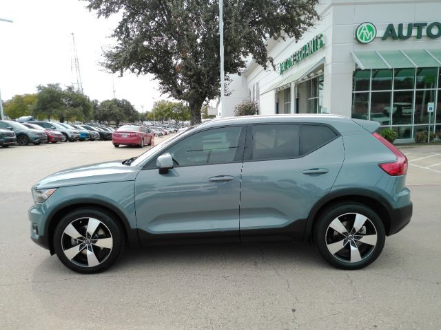 2021 Volvo XC40 T4 Momentum Plano TX