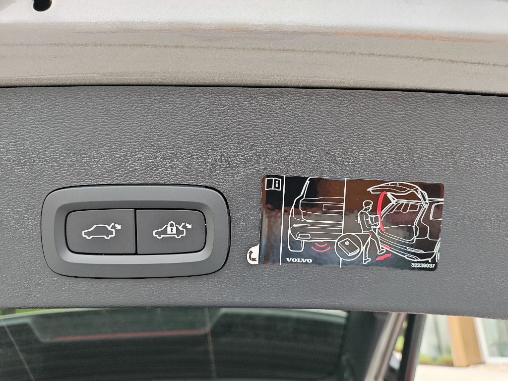 2021 Volvo XC40 T5 Inscription Hunt Valley MD