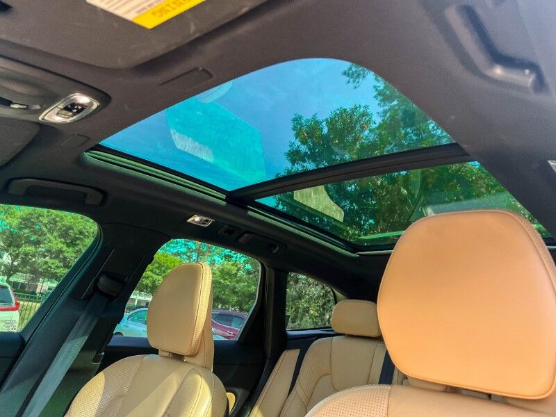 2021 Volvo XC60 Inscription Wilmington NC