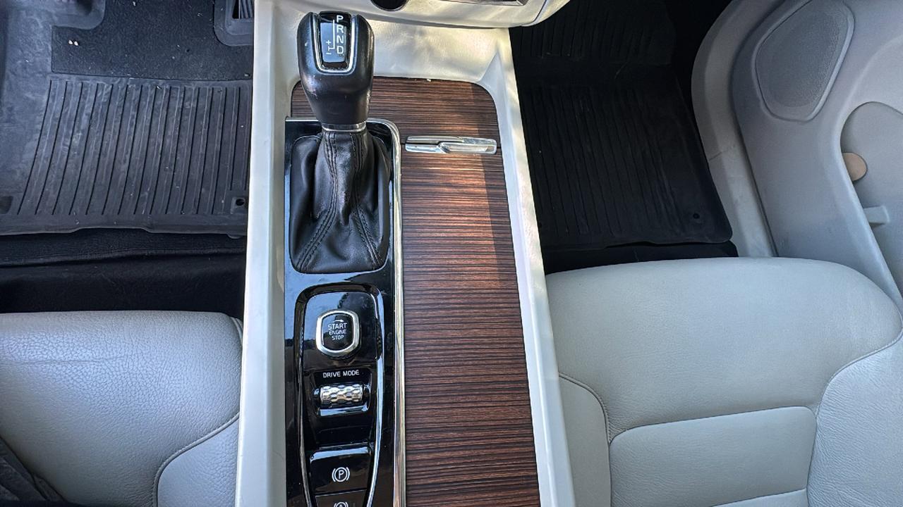 2021 Volvo XC60 Momentum  Selma TX