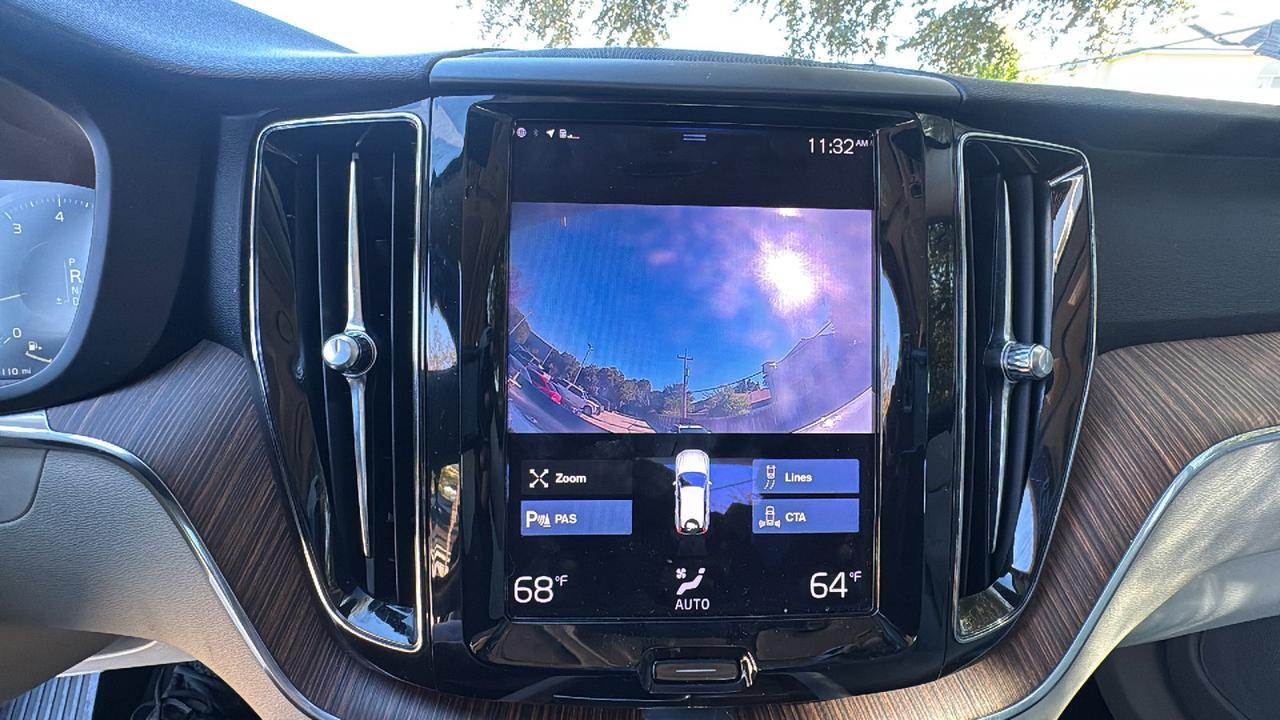 2021 Volvo XC60 Momentum  Selma TX