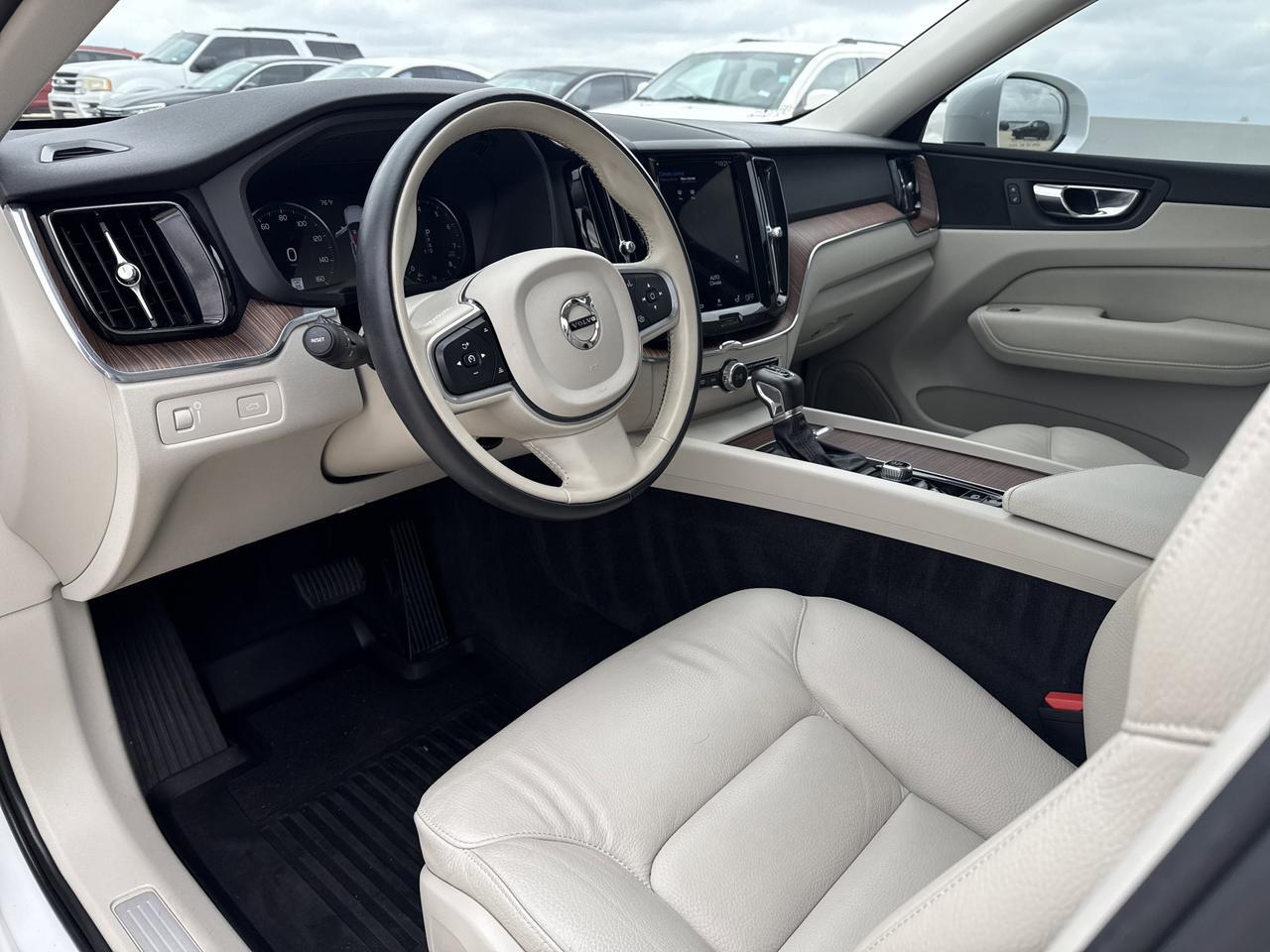 2021 Volvo XC60 Momentum San Antonio TX