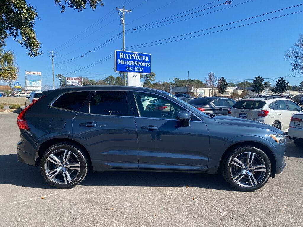 2021 Volvo XC60 Momentum
