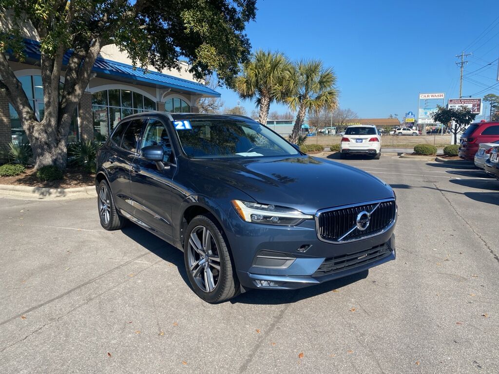 2021 Volvo XC60 Momentum