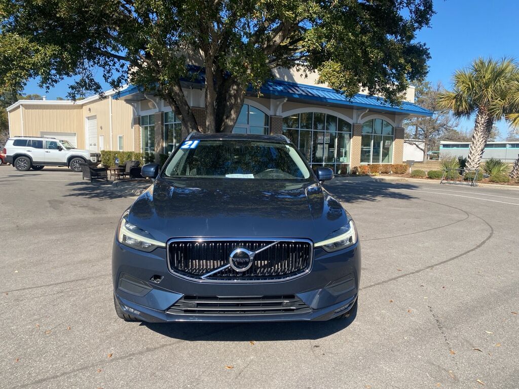 2021 Volvo XC60 Momentum