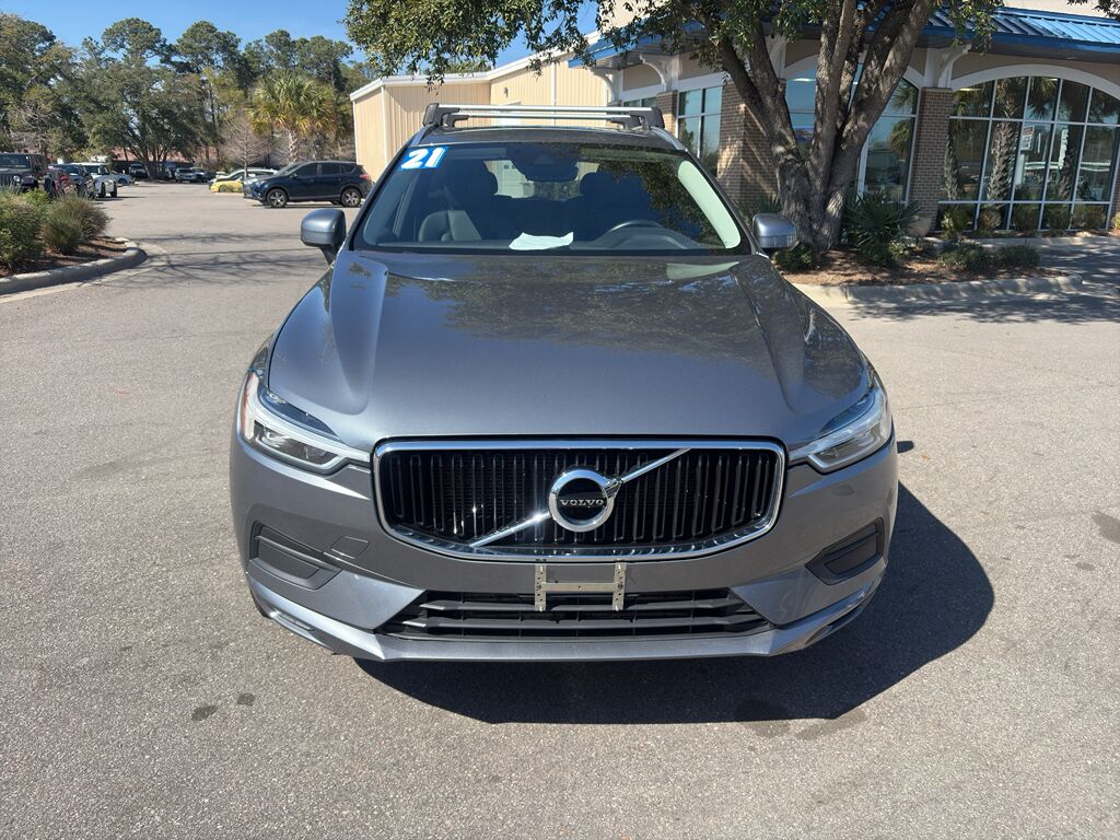 2021 Volvo XC60 Momentum