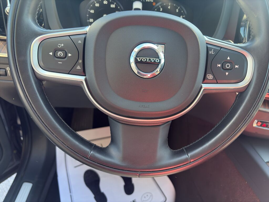 2021 Volvo XC60 Momentum Wilmington NC