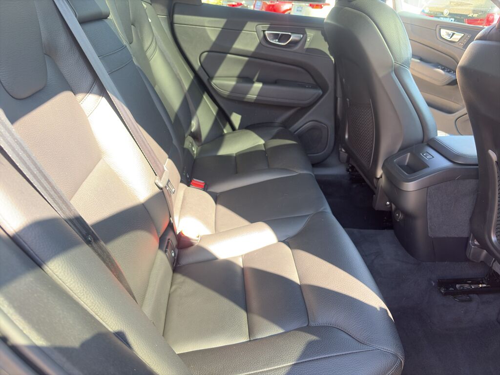 2021 Volvo XC60 Momentum Wilmington NC