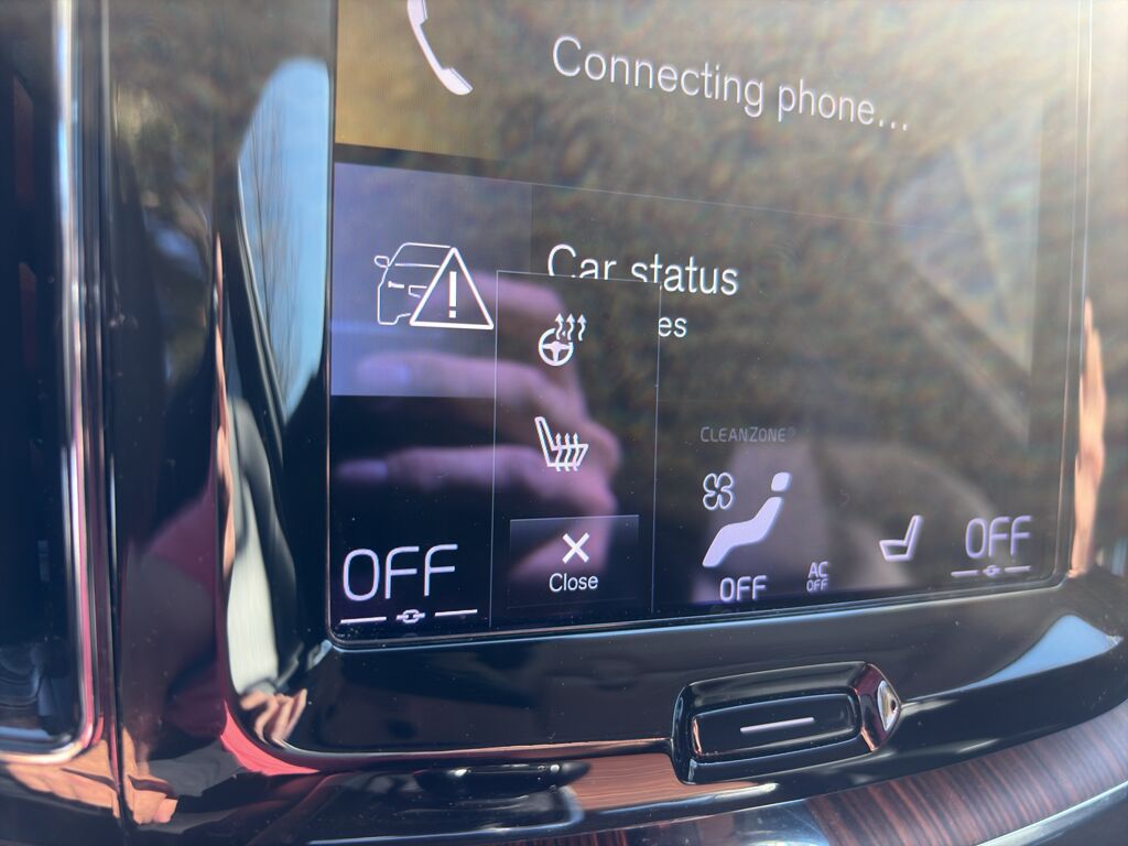 2021 Volvo XC60 Momentum Wilmington NC
