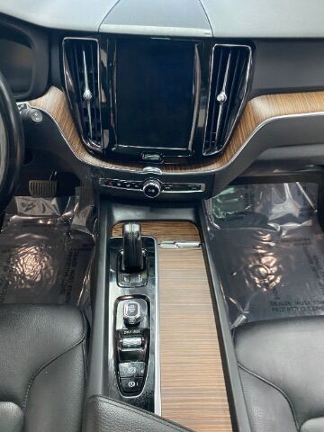 2021 Volvo XC60 Recharge Plug-In Hybrid T8 Inscription Expression Charlotte NC