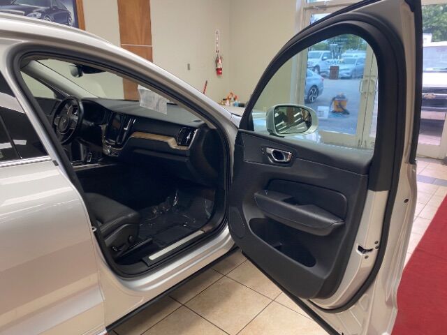 2021 Volvo XC60 Recharge Plug-In Hybrid T8 Inscription Expression Charlotte NC