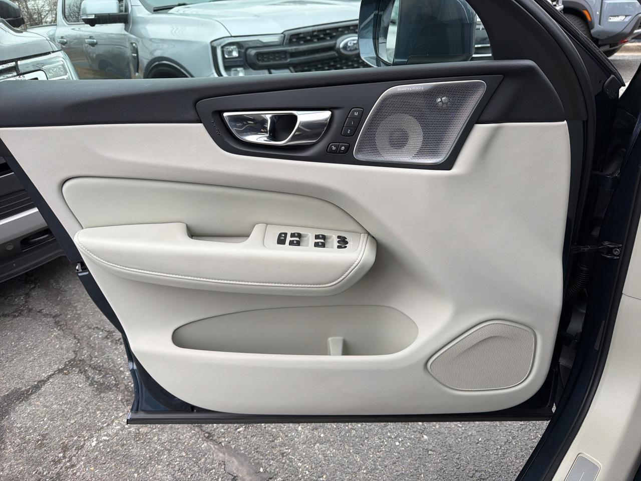 2021 Volvo XC60 Recharge Plug-In Hybrid T8 Inscription Gaithersburg MD