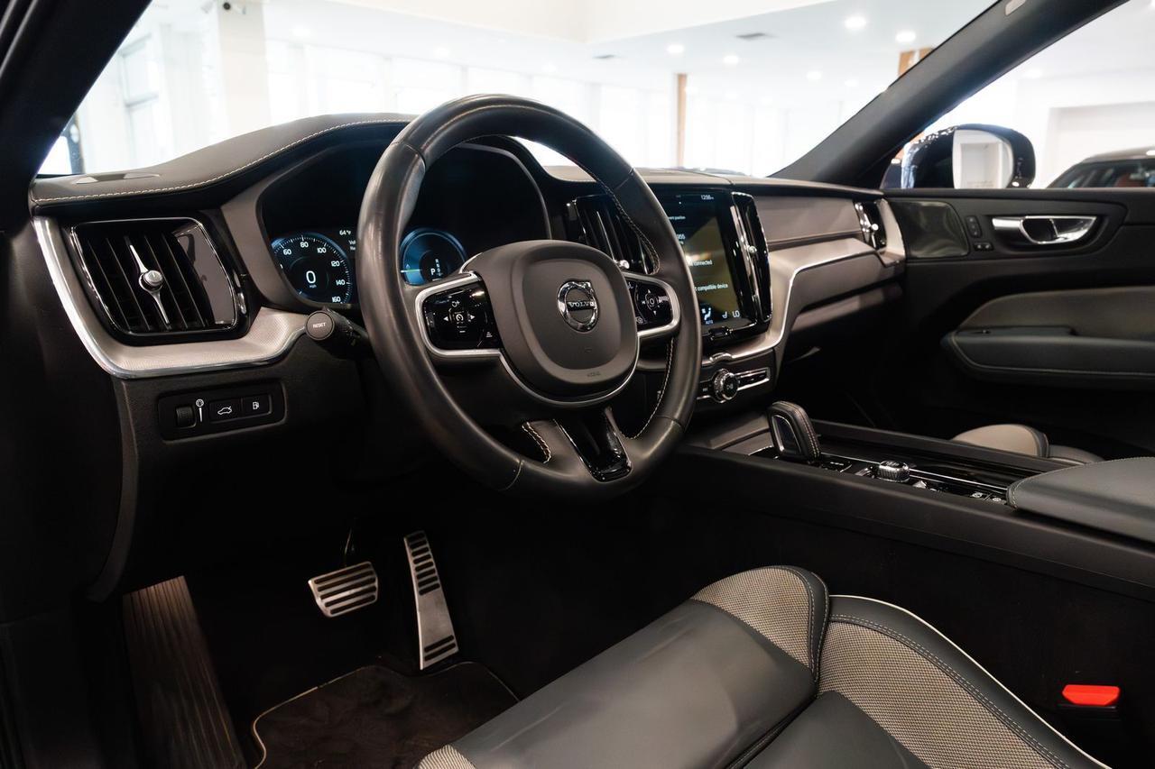 2021 Volvo XC60 Recharge Plug-In Hybrid T8 R-Design Gladstone OR