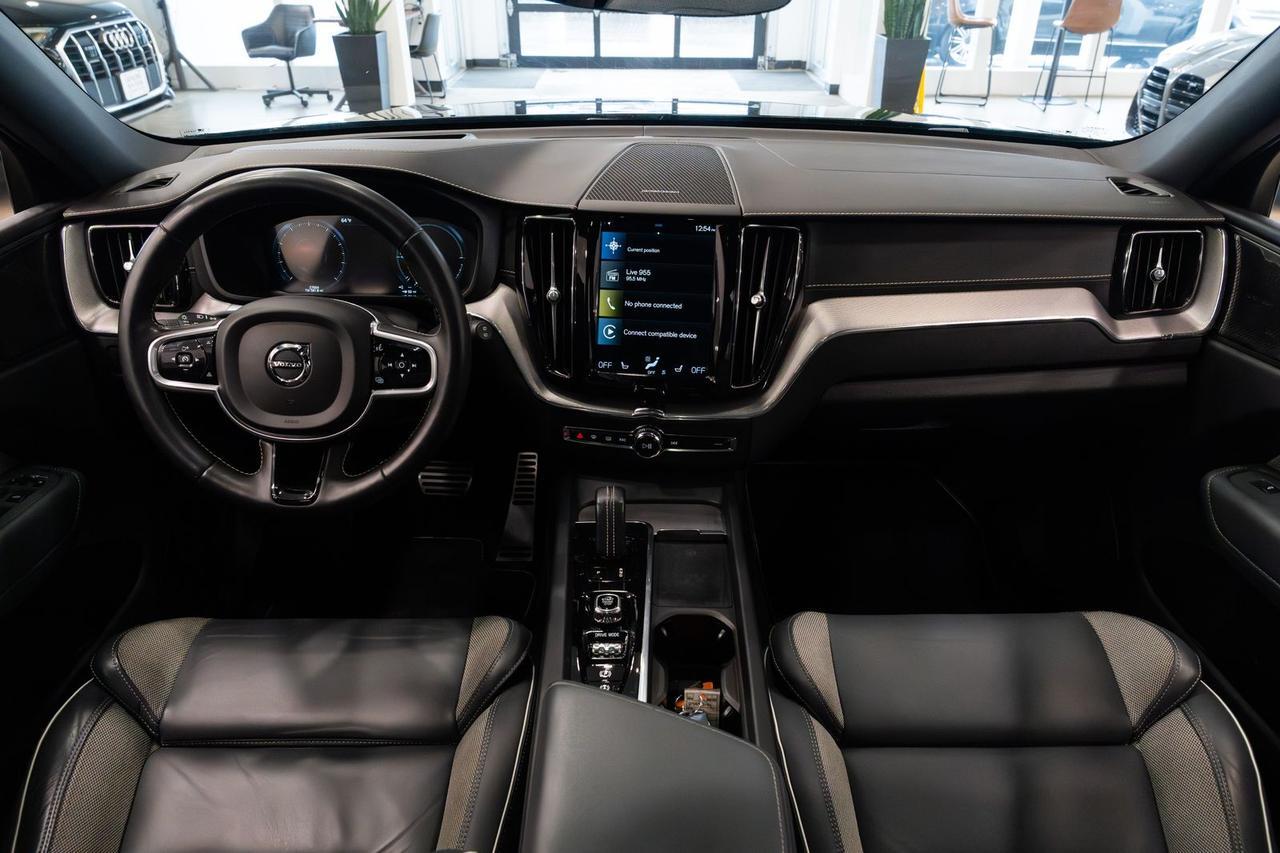 2021 Volvo XC60 Recharge Plug-In Hybrid T8 R-Design Gladstone OR