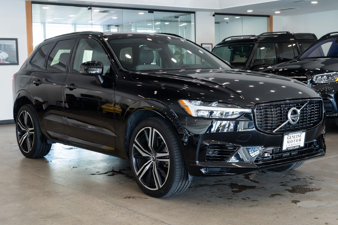 2021 Volvo XC60 Recharge Plug-In Hybrid T8 R-Design