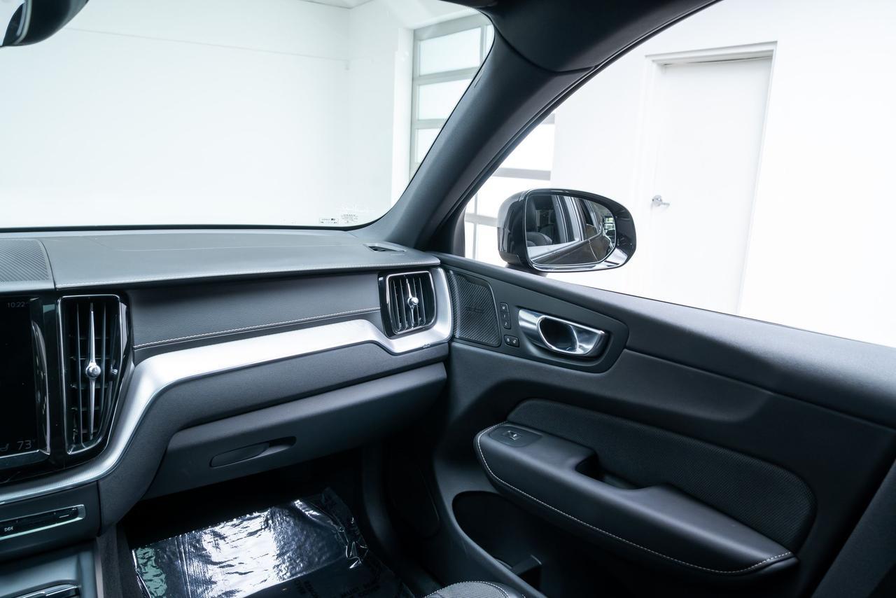 2021 Volvo XC60 Recharge Plug-In Hybrid T8 R-Design Polestar Optimization Head-Up Display Portland OR