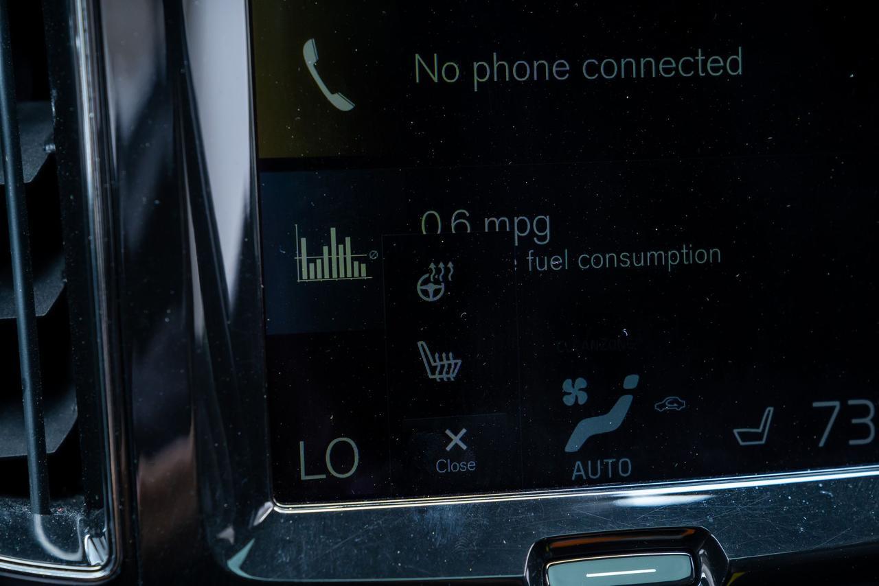 2021 Volvo XC60 Recharge Plug-In Hybrid T8 R-Design Polestar Optimization Head-Up Display Portland OR
