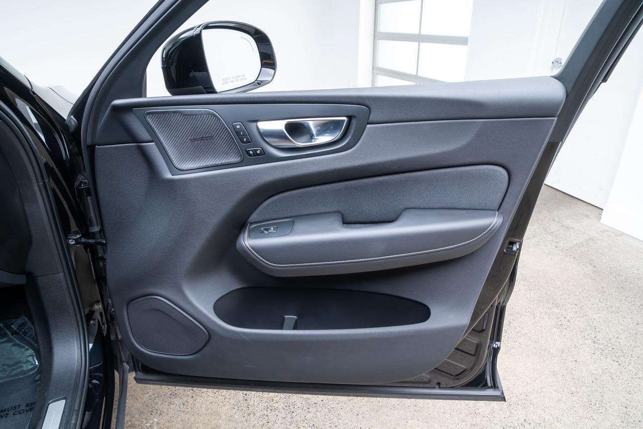 2021 Volvo XC60 Recharge Plug-In Hybrid T8 R-Design Polestar Optimization Head-Up Display Portland OR