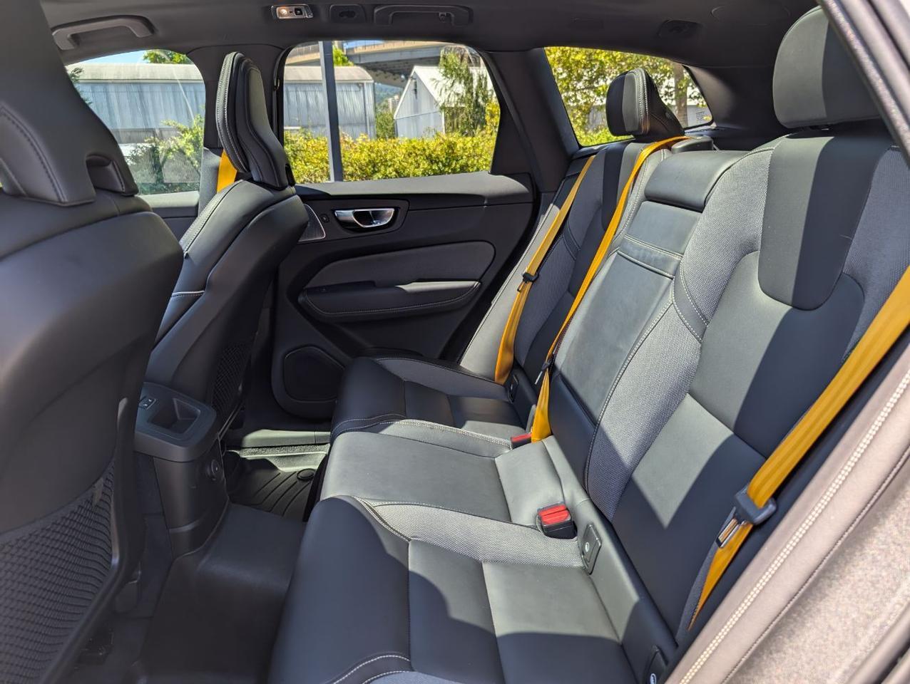 2021 Volvo XC60 Recharge T8 AWD Polestar Engineered w/Bowers & Wilkins, Pilot Assist, 360 Cam, 4 Heated Seats & Wheel Portland OR