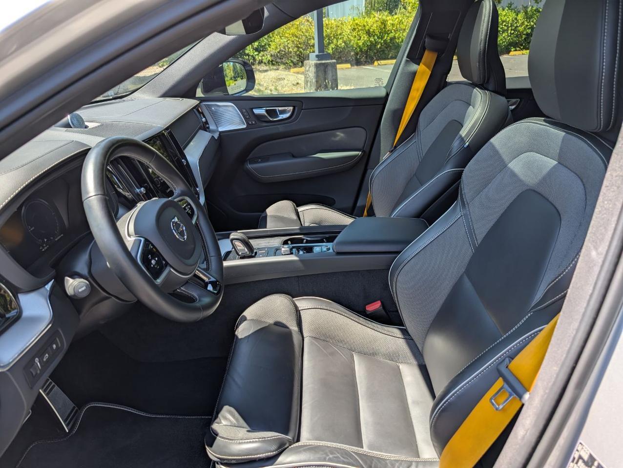 2021 Volvo XC60 Recharge T8 AWD Polestar Engineered w/Bowers & Wilkins, Pilot Assist, 360 Cam, 4 Heated Seats & Wheel Portland OR