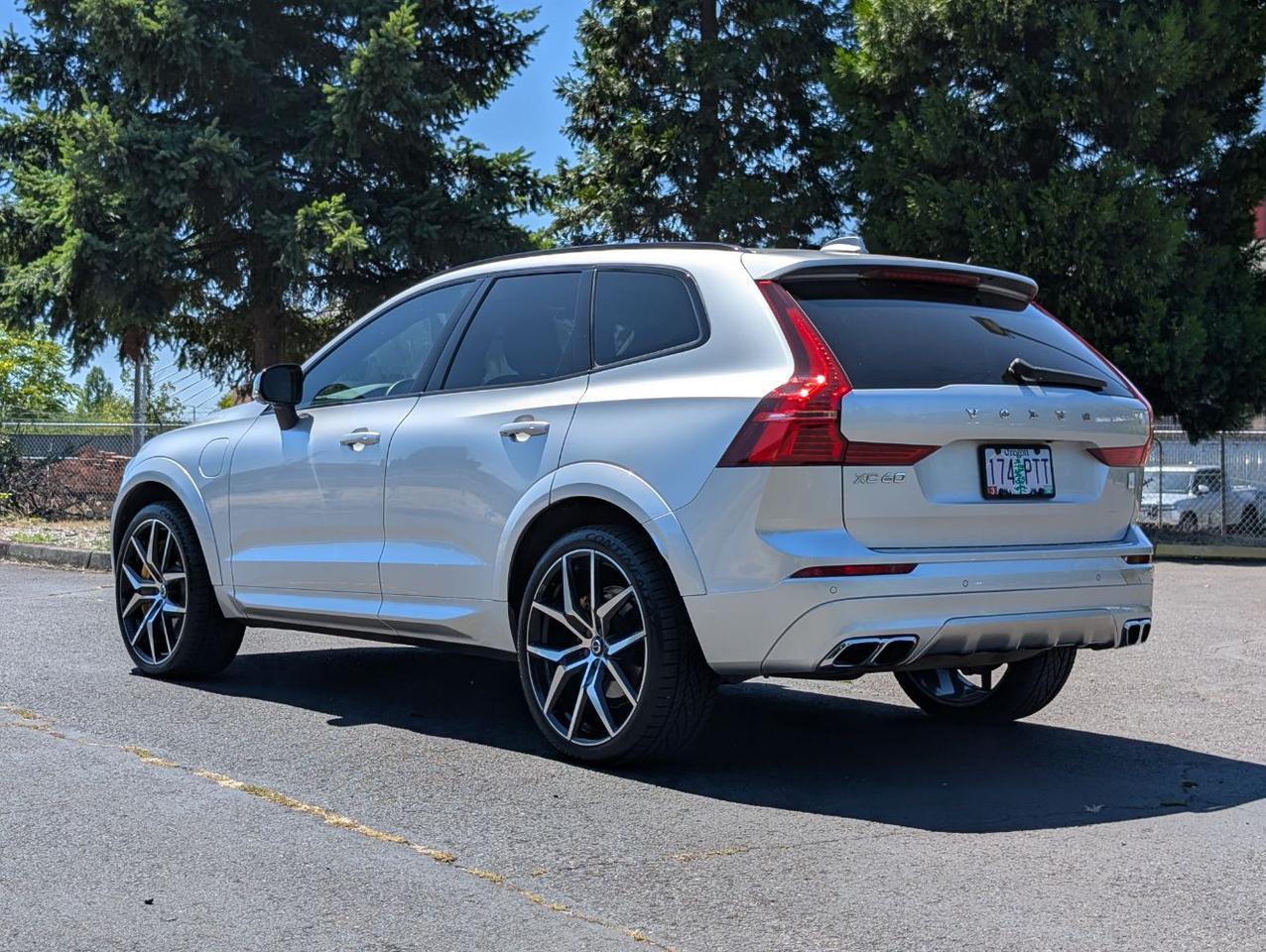 2021 Volvo XC60 Recharge T8 AWD Polestar Engineered w/Bowers & Wilkins, Pilot Assist, 360 Cam, 4 Heated Seats & Wheel Portland OR