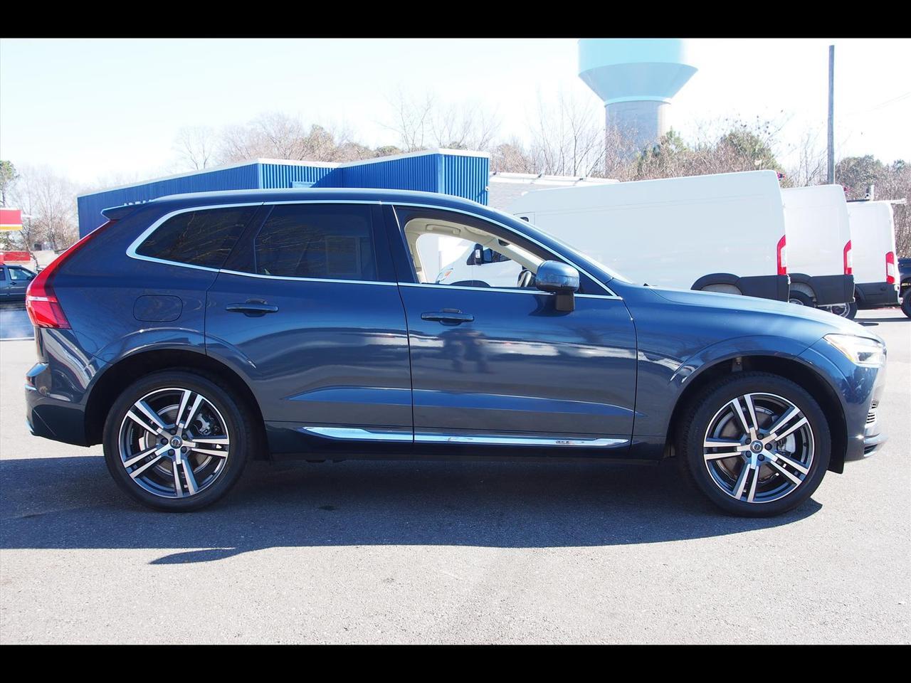 2021 Volvo XC60 Recharge T8 Inscription Expression