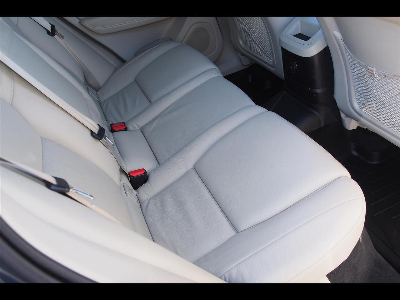 2021 Volvo XC60 Recharge T8 Inscription Expression