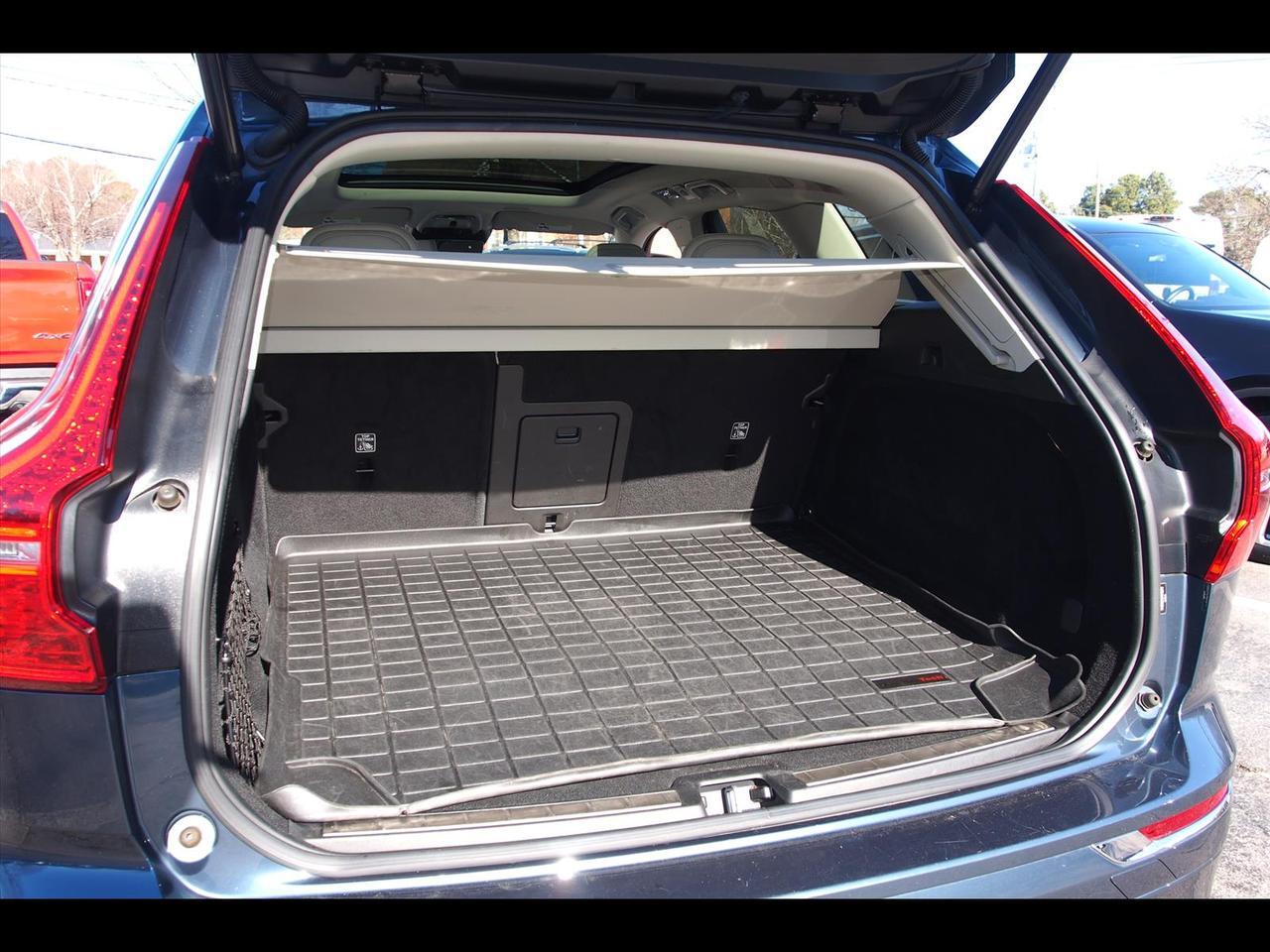 2021 Volvo XC60 Recharge T8 Inscription Expression Raleigh NC