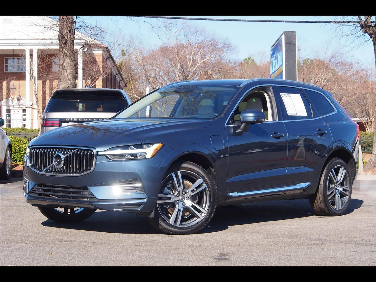 2021 Volvo XC60 Recharge T8 Inscription Expression