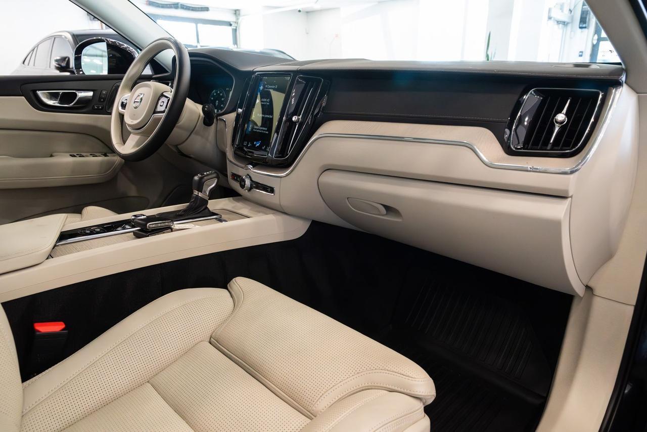 2021 Volvo XC60 T5 Inscription Gladstone OR