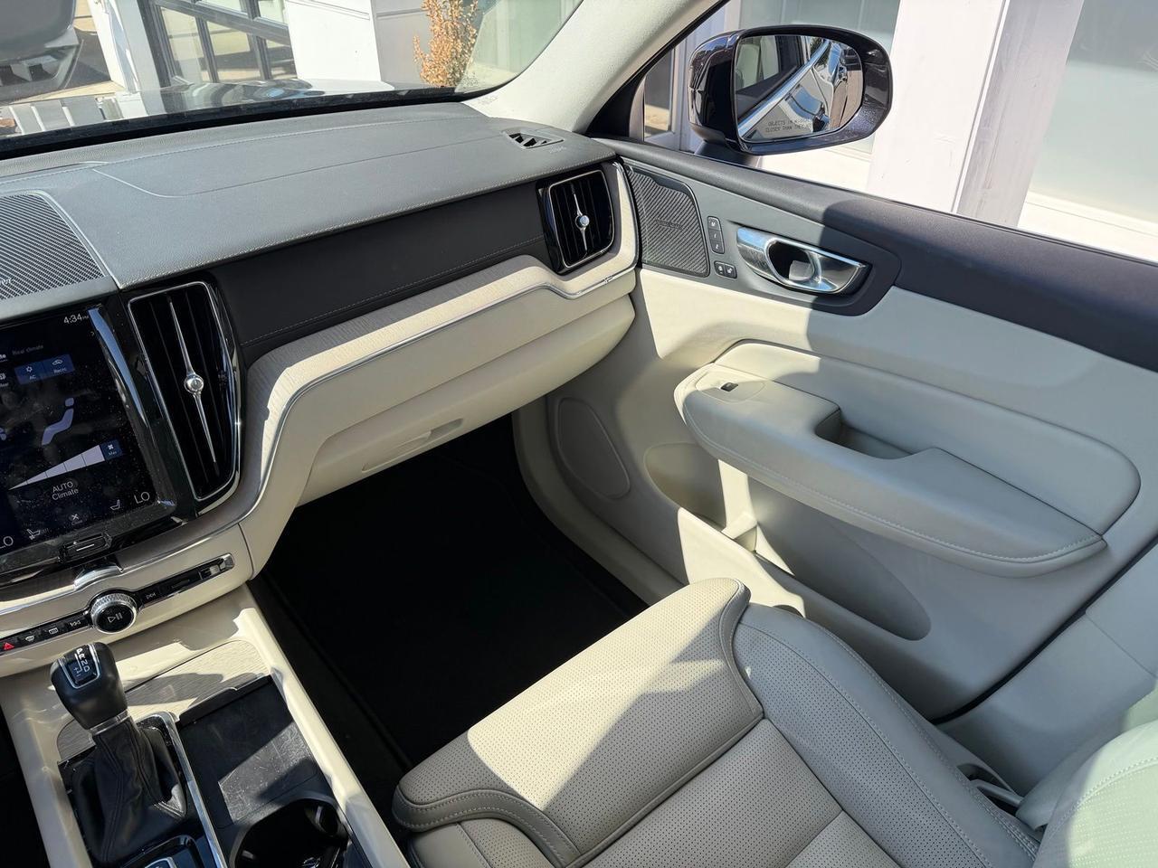 2021 Volvo XC60 T5 Inscription Gladstone OR
