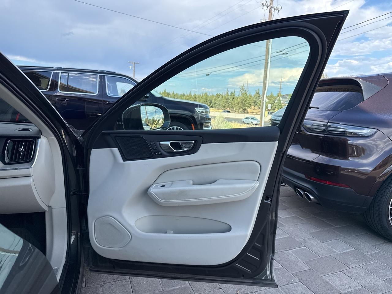2021 Volvo XC60 T5 Inscription Bend OR