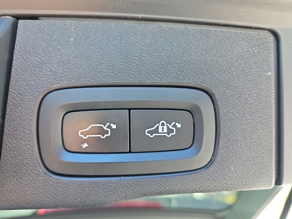 2021 Volvo XC60 T5 Inscription Hunt Valley MD