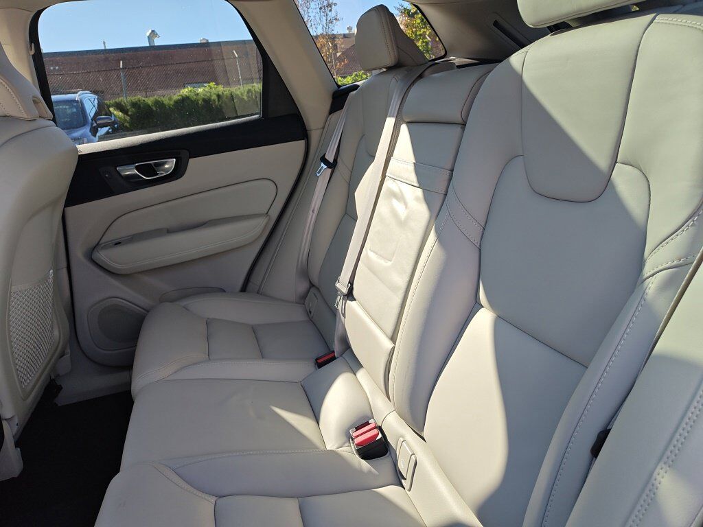 2021 Volvo XC60 T5 Inscription Hunt Valley MD