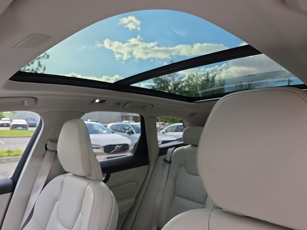 2021 Volvo XC60 T5 Inscription Hunt Valley MD